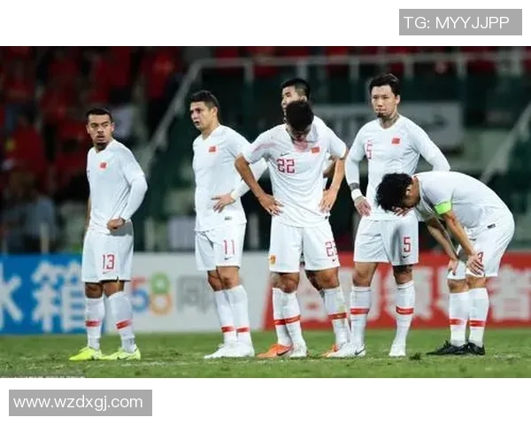 足球球星卡生产厂家联系电话及合作咨询方式详细介绍